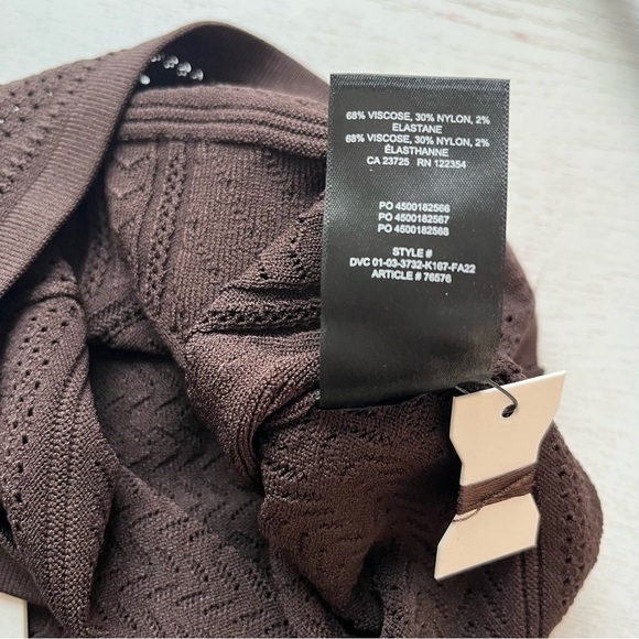 NWT Aritzia Babaton Pointelle Crop Top XS Rich Mocha Brown Crew Neck Knit Indie - Picture 6 of 6